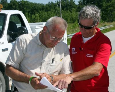 Quincy, IL, June 20, 2008 -- Dick Klusmeyer, Adams County Engineer for Illinois and Jimmy Aidale from the US Army Corps of Engineers, Emergency Op...