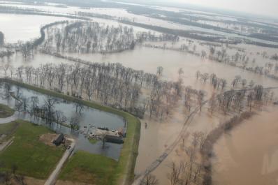 Northeastern Arkansas, AR, March 26, 2008 --  Agricultural land is flooded by the Black River after torrential rains.  FEMA assesses the damage ca...