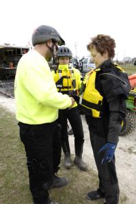 Eureka, MO, 03/22/2008 -- Members of the Missouri Emergency Response Service team, a non-profit group that performs large animal rescues,  prepare...