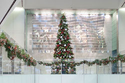 Holiday tree