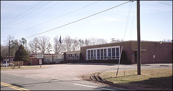 [Photo] George W. Watkins School (now George W. Watkins Elementary School, New Kent County, VA.
