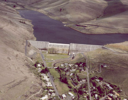 Willow Creek Dam looking upstream at the reservoir with part of Heppner in the foreground.
