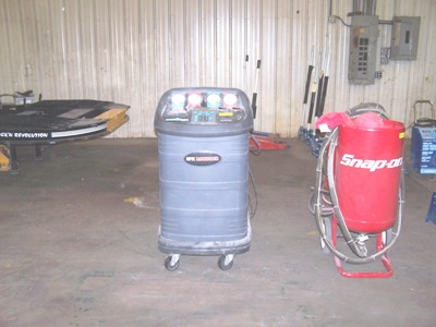 Refrigerant Recharger & Sand Blaster