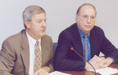 Photo of Dr. Stephen Groft and Dr. James Gordon of the White House Commission on Complementary and Alternative Medicine Policy addressing NACCAM