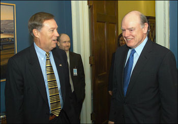 Secretary John W. Snow Meets with House Financial Services Committee Chairman Michael G. Oxley to Discuss Issues Related to Financial Services and the Economy