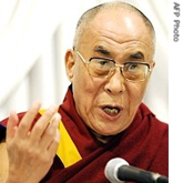 达赖喇嘛今年4月在东京
