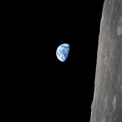 AS08-14-2383. Bill's first colour image of Earthrise over the Moon.