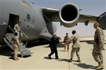 GATES ARRIVES IN IRAQ - Click for high resolution Photo