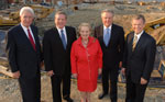 From left to right: USIP president Richard Solomon, BP CEO Bob Malone, Madeleine Albright, USIP chairman Robin West, former senator Tom Daschle
