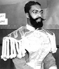 Maurice Ellis as Macduff