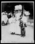 Italian immigrant family at Ellis Island