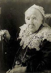 Image: Julia Ward Howe, half-length portrait, seated, facing left