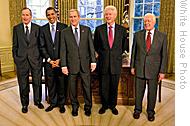 奥巴马布什和三位前总统