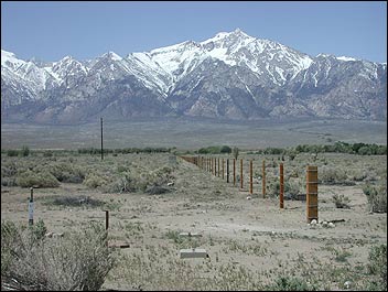 [Photo] Manzanar Relocation Center, with Mount Williamson in the Background