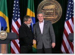 President George W. Bush and Brazilian President Luiz Inacio Lula da Silva shake hands at the conclusion of their joint news conference Saturday, March 31, 2007, at Camp David. White House photo by Joyce N. Boghosian