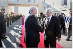 Vice President Dick Cheney shakes hands with Palestinian President Mahmud Abbas Sunday, March 23, 2008 upon departure from the Muqata in the West Bank city of Ramallah. White House photo by David Bohrer