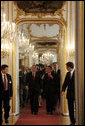 President George W. Bush is welcomed to Hofburg Palace in Vienna Wednesday, June 21, 2006, by Austria's President Heinz Fischer. White House photo by Paul Morse