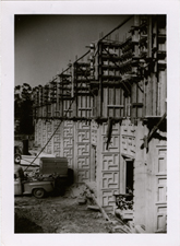 [Construction of hospital wing, Stanford Medical School]. [ca. 1958].