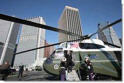 President George W. Bush arrives on Wall Street in New York City via Marine One Wednesday, Jan. 31, 2007. White House photo by Paul Morse