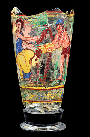 Image: Goblet depicting figures harvesting dates (Begram, Room 10), 1st-2nd centuries AD glass and paint National Museum of Afghanistan ©Thierry Ollivier / Musée Guimet