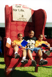 The "reading chair" outside the "Great Ideas for Promoting Reading" pavilion, sponsored by the International Literacy Network, was a popular seat all day on Sept. 8. The Center for the Book is a member of the network, which each September hosts the celebration of International Literacy Day.