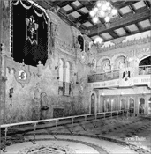 Image of the lobby of Loew's Theater