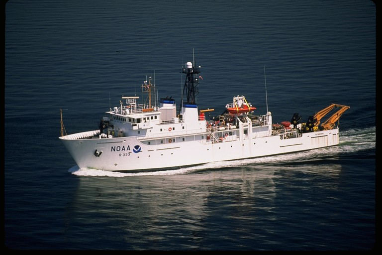 Photo of NOAA Ship KA'IMIMOANA
