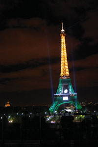 Night view of the Eiffel Tower