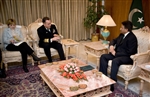 MEETING MUSHARRAF - Click for high resolution Photo