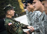 GREETING SOLDIERS - Click for high resolution Photo