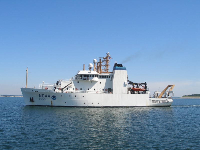 Photo of NOAA Ship Henry B. Bigelow