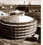 Waste tank construction