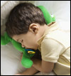 Foto: un niño durmiendo en su cama