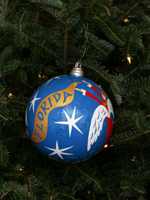 Florida Congressman John Mica selected artist Pierre H. Matisse to decorate the 7th District's ornament for the 2008 White House Christmas Tree.