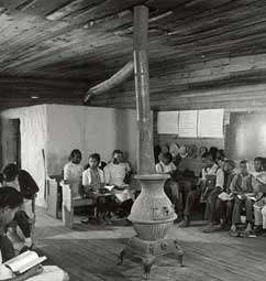 One-teacher school, Veazy, Georgia, 1941. Courtesy of Library of Congress.