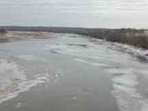 Photo of Kansas River at DeSoto, January 21, 2003, discharge 317 cubic feet per second. Photograph by J. Barnard, USGS