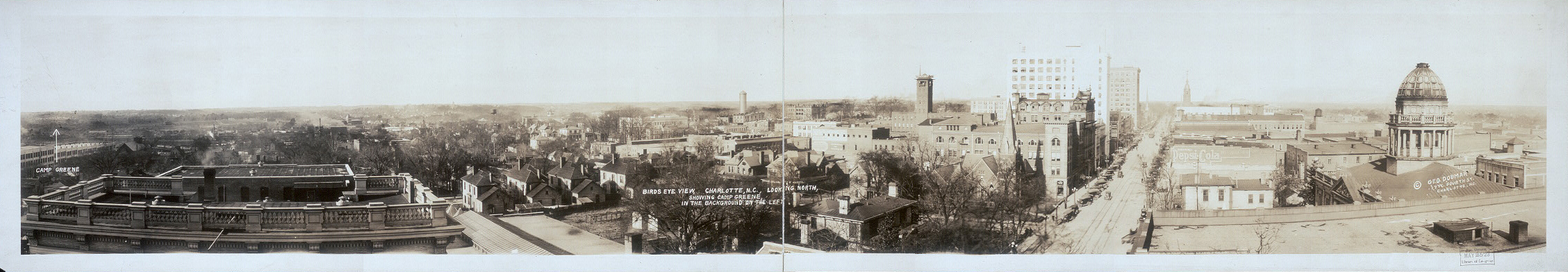 Vista panorámica de la ciudad de Charlotte, Carolina del Norte en c1918.
