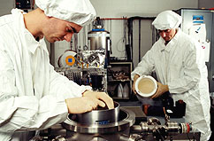  people working in a lab