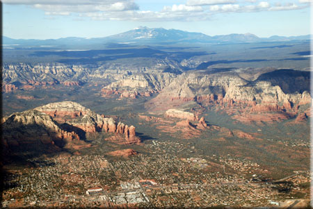 [photo] Sedona with the San Francisco Peaks in the background