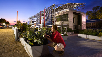 Student Works on CU Solar Home on the National Mall