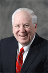 Ambassador Quinn delivers ISU commencement address