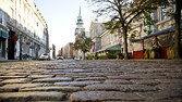 [Travel Guide: Old Montreal, Quebec]