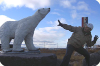 Cesar with a polar bear statue