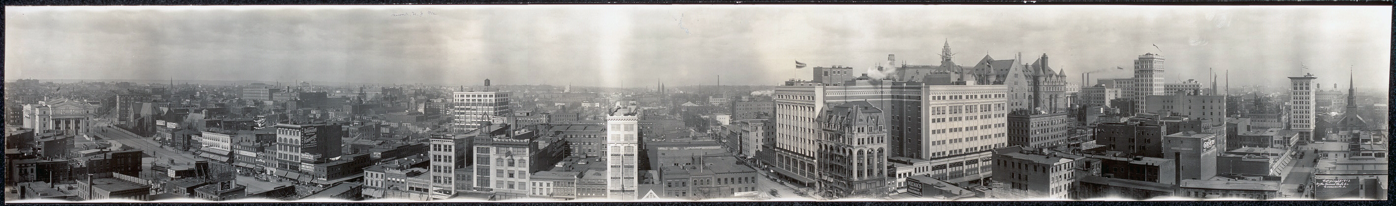 Black and white photo of a panoramic view of the city of Newark, New Jersey in 1912.