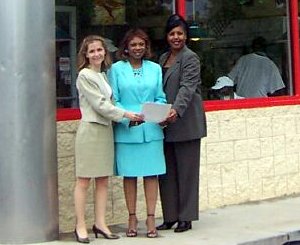 Huddle House, Inc. and EEOC Officials Announce Agreement