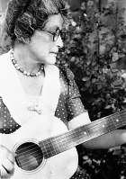 Lottie Espinosa performing Spanish songs, 1939