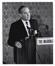 [Dr. Robert Q. Marston at a Regional Medical Programs meeting]. [ca. 1968-1973].