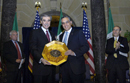 Secretary Gutierrez presents award to Hewlett-Packard of Mexico