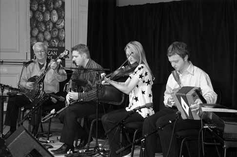 The McPeake family playing Irish music