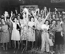 Image: Jubilant crowd with ticker tape (V-J day)